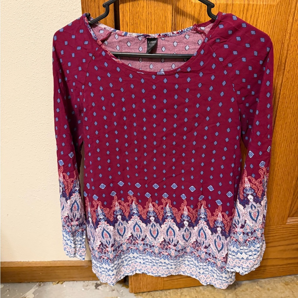 Elegant Burgundy and Blue Long Sleeve Top
